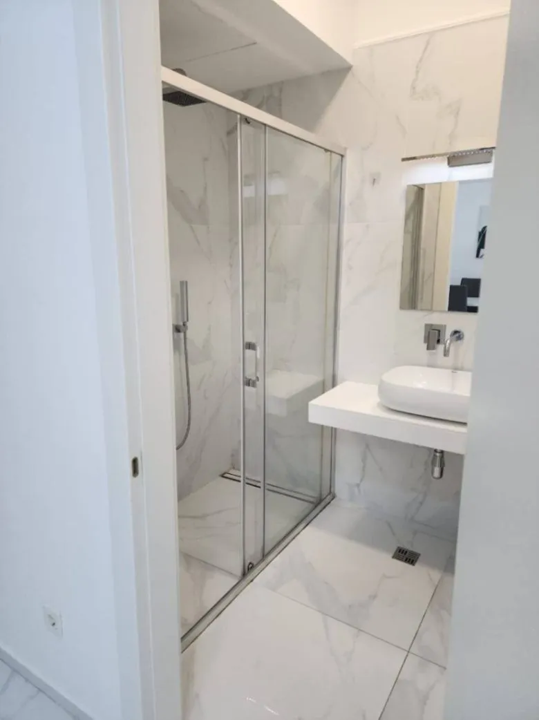 Rent, one bedroom apartment, 50m², Bečići, Budva