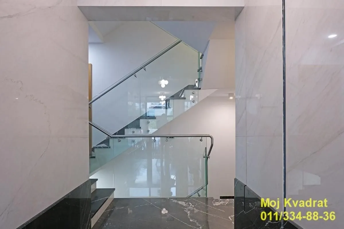 Sale, three bedroom apartment, 145m², Čubura, Beograd