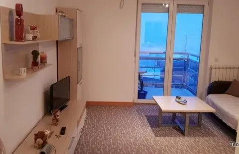 Sale, two bedroom apartment, 50m², Severni Bulevar, Zvezdara Sve Podlokacije