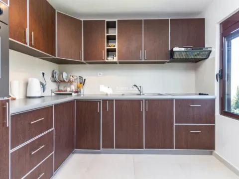 Sale, house, 110m², Njivice, Herceg Novi - image 6