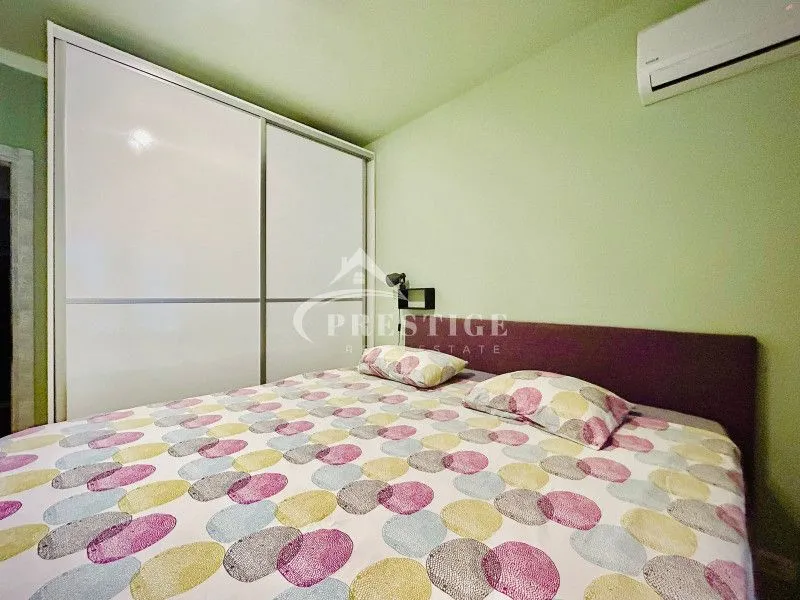 Izdavanje, dvosoban stan, 74m², City Kvart, Podgorica
