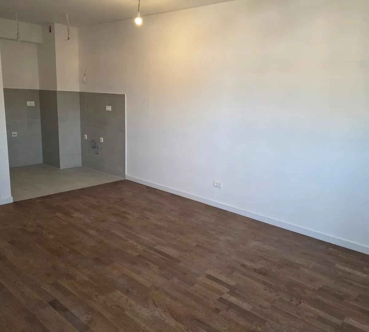 Prodaja, jednosoban stan, 45m², Stari Aerodrom, Podgorica