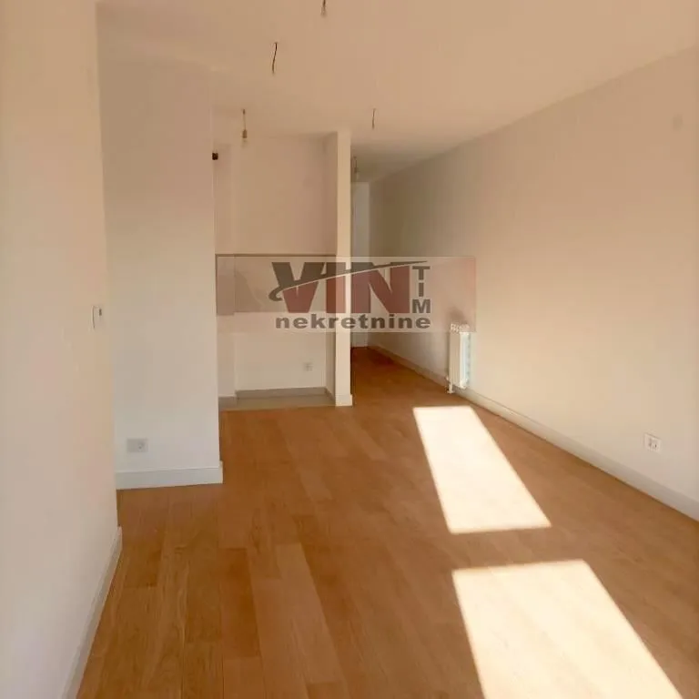 Prodaja, dvosoban stan, 53m², Autokomanda, Voždovac Sve Podlokacije