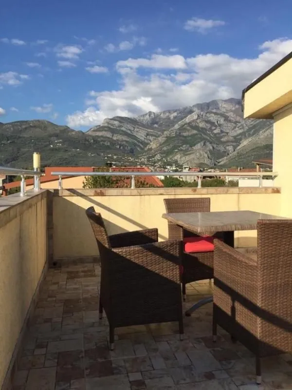Prodaja, kuća, 180m², Bijelo Polje, Crna Gora