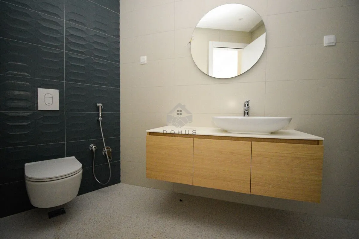Sale, one bedroom apartment, 56m², Bečići, Budva