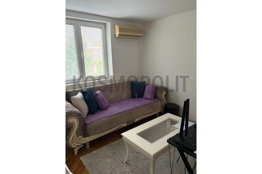 Prodaja, dvosoban stan, 40m², Pančevo, Srbija
