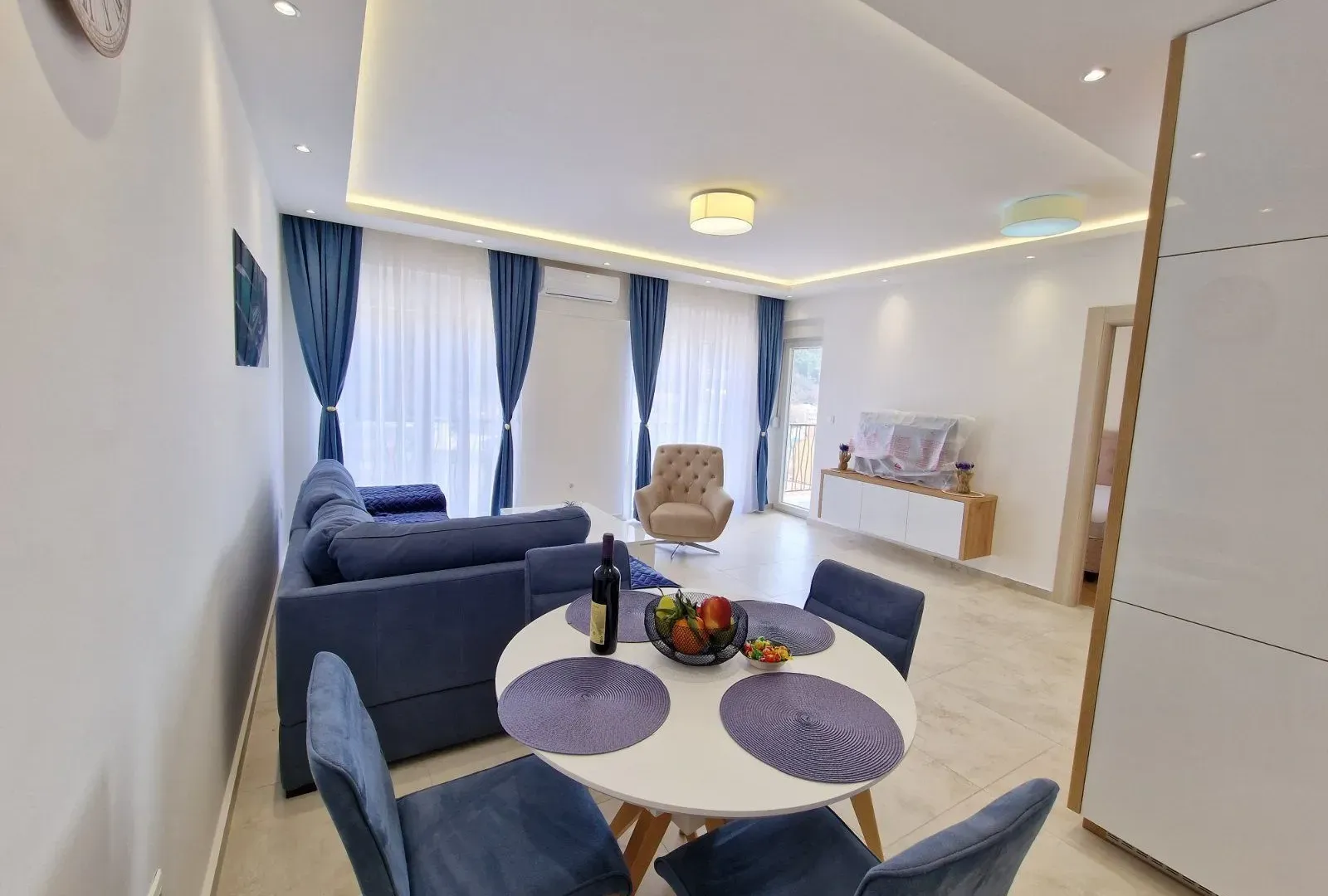 Rent, one bedroom apartment, 47m², Budva, Crna Gora