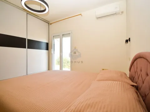 Prodaja, kuća, 250m², Podgorica, Crna Gora - image 18