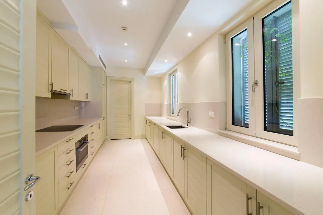 Rent, two bedroom apartment, 164m², Porto Montenegro, Tivat