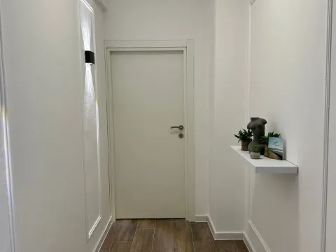 Prodaja, jednosoban stan, 40m², Seljanovo, Tivat - image 7