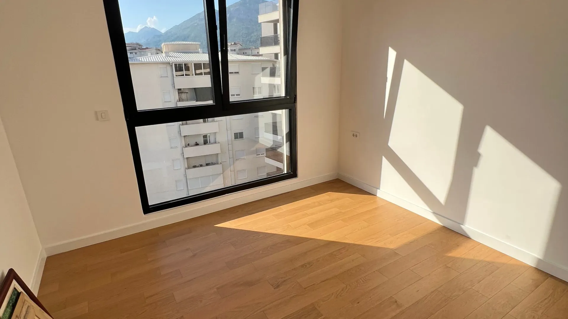 Sale, two bedroom apartment, 81m², Centar, Bar