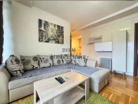 Rent, one bedroom apartment, 42m², Podgorica, Crna Gora - image 7