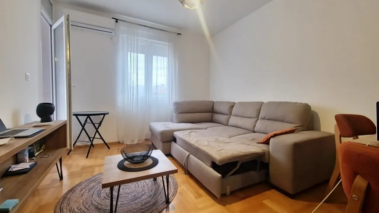 Rent, one bedroom apartment, 45m², Budva, Crna Gora