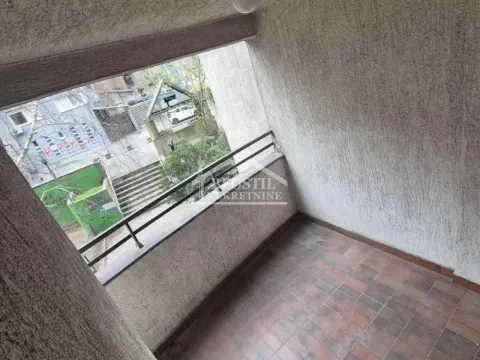 Prodaja, četvorosoban stan, 99m², Palata Pravde, Beograd - image 11