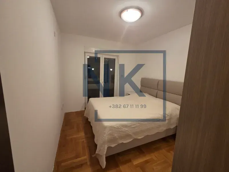 Izdavanje, dvosoban stan, 70m², Tuški Put, Podgorica