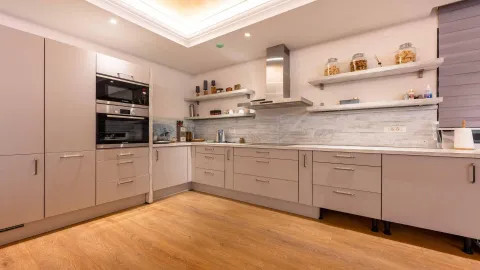 Sale, house, 294m², Stoliv, Kotor - image 8