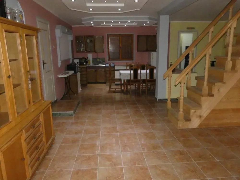 Prodaja, kuća, 240m², Lipar, Jagodina
