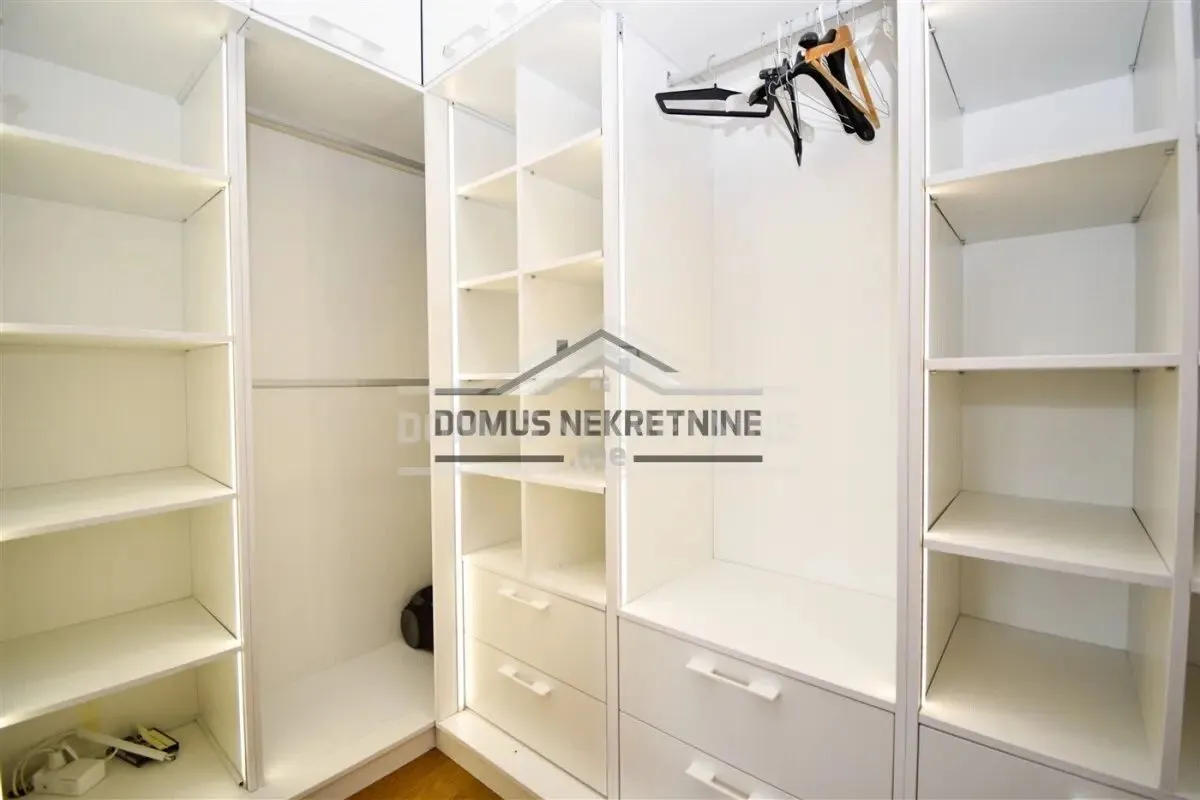 Rent, one bedroom apartment, 55m², Gorica C, Podgorica