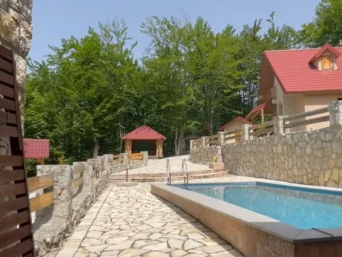 Sale, house, 7000m², Crkvine, Kolašin - image 12