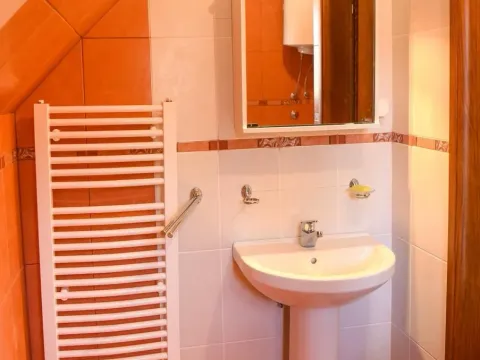 Prodaja, kuća, 200m², Žabljak, Crna Gora - image 9