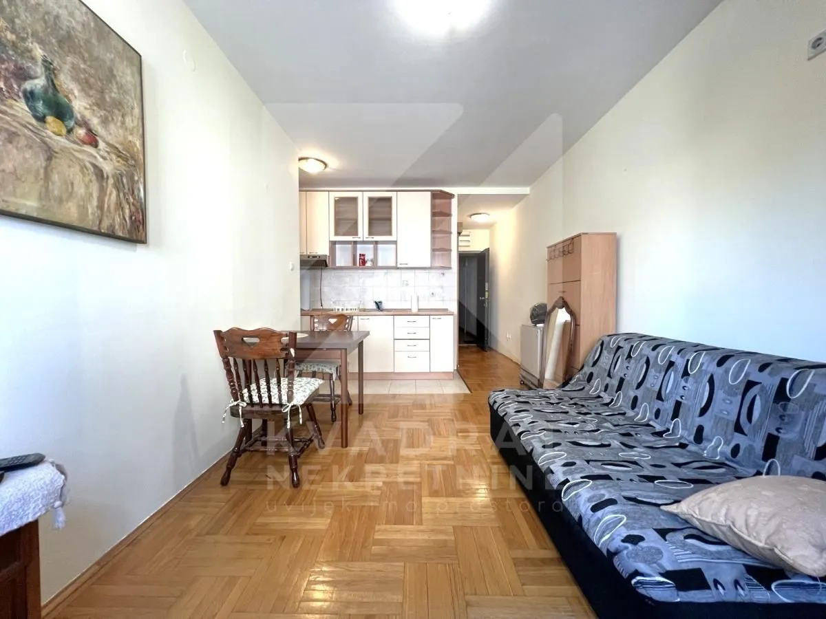 Rent, studio apartment, 21m², Momišići, Podgorica