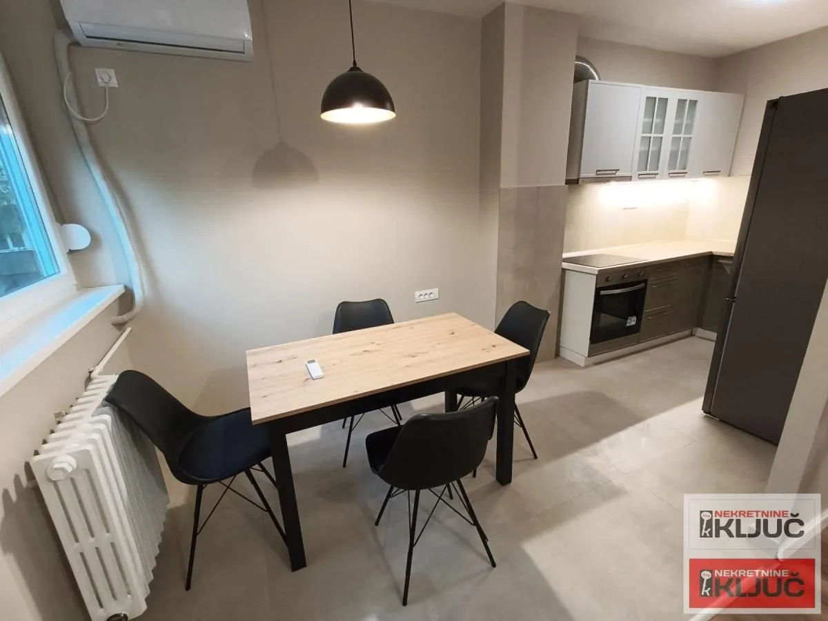 Izdavanje, dvosoban stan, 54m², Liman 1, Novi Sad Sve Podlokacije