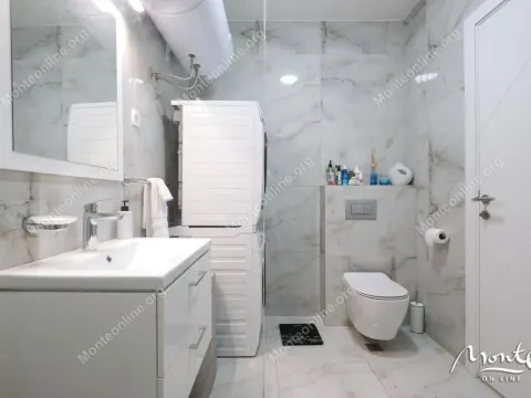 Sale, two bedroom apartment, 63m², Tivat, Crna Gora - image 32