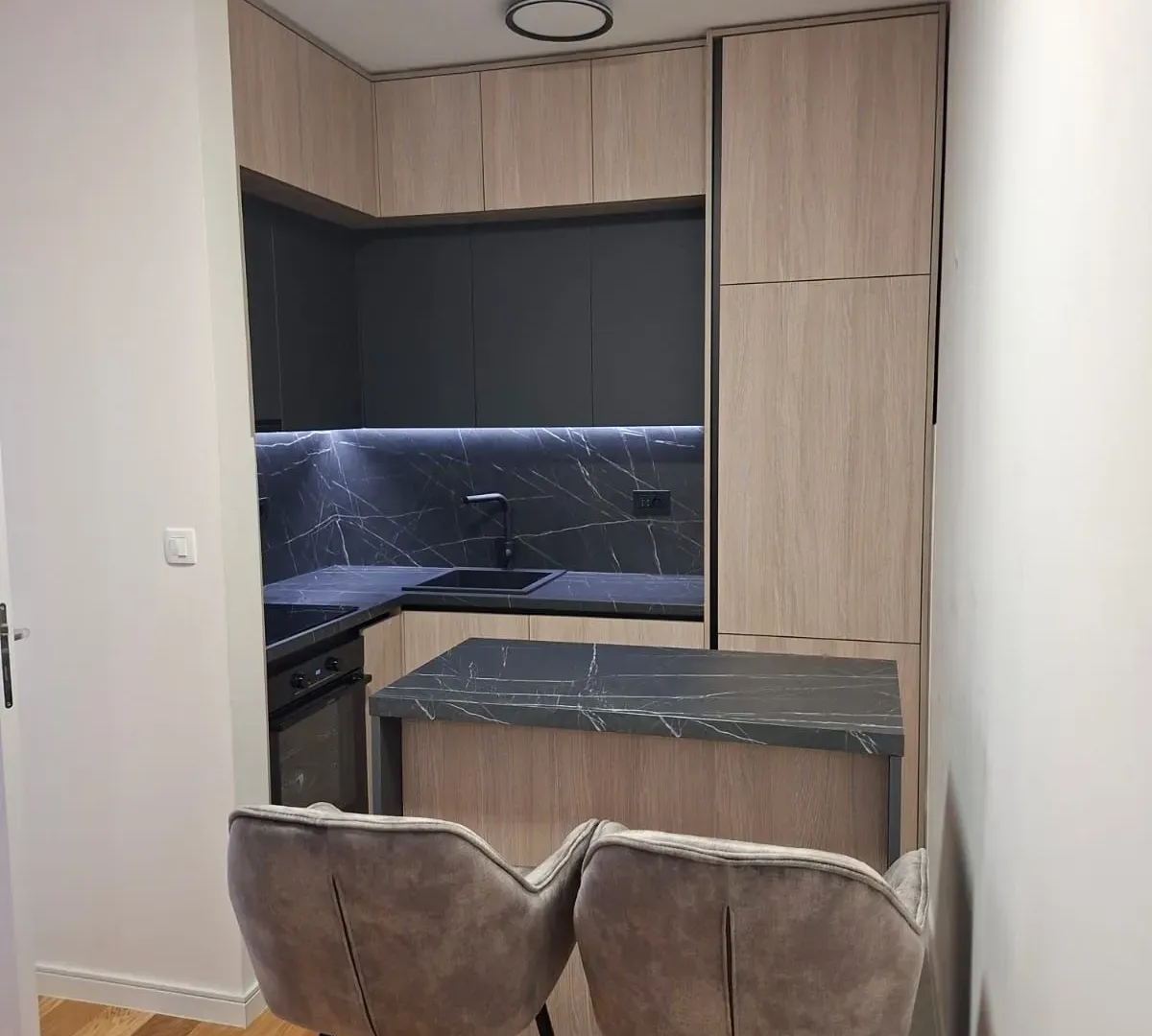 Rent, one bedroom apartment, 47m², Central Point, Podgorica