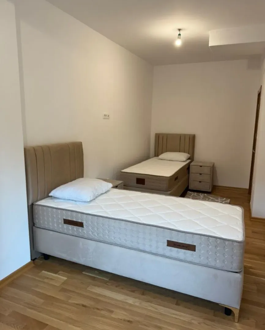 Prodaja, dvosoban stan, 78m², Žabljak, Crna Gora