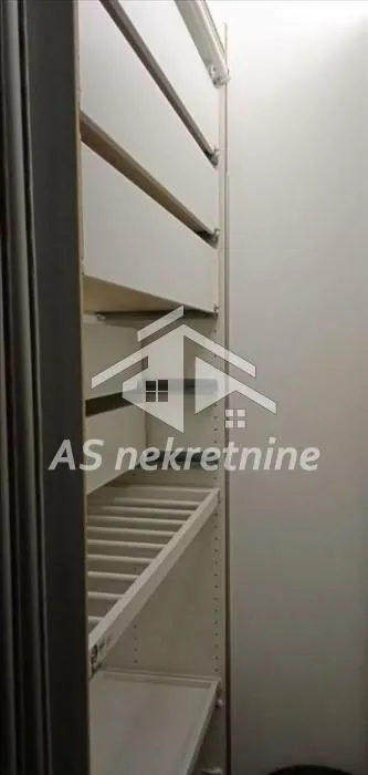 Izdavanje, dvosoban stan, 67m², Stari Grad, Beograd