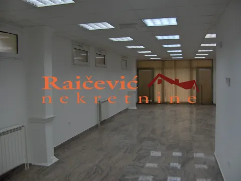 Sale, office space, 149m², Lekino Brdo, Voždovac Sve Podlokacije