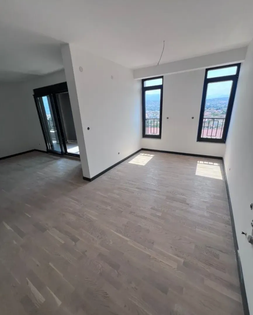Prodaja, dvosoban stan, 89m², Gorica C, Podgorica