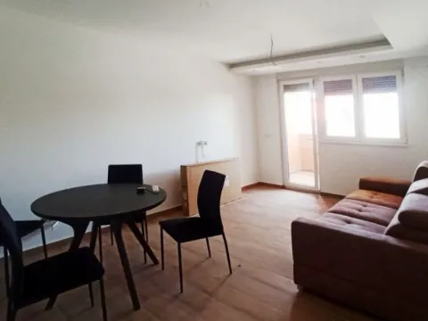 Prodaja, trosoban stan, 61m², Lagator, Loznica - image 12