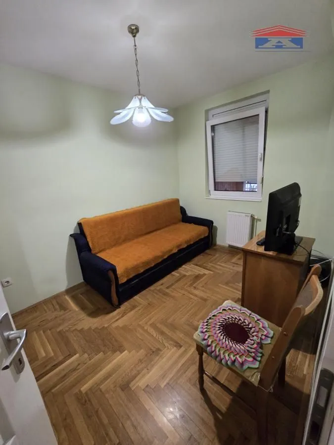 Izdavanje, dvosoban stan, 46m², Nova Detelinara, Novi Sad Sve Podlokacije
