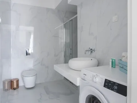 Rent, two bedroom apartment, 51m², Bečići, Budva - image 14