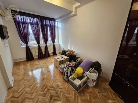 Izdavanje, četvorosoban stan, 85m², Hala Pionir, Palilula Sve Podlokacije - image 8