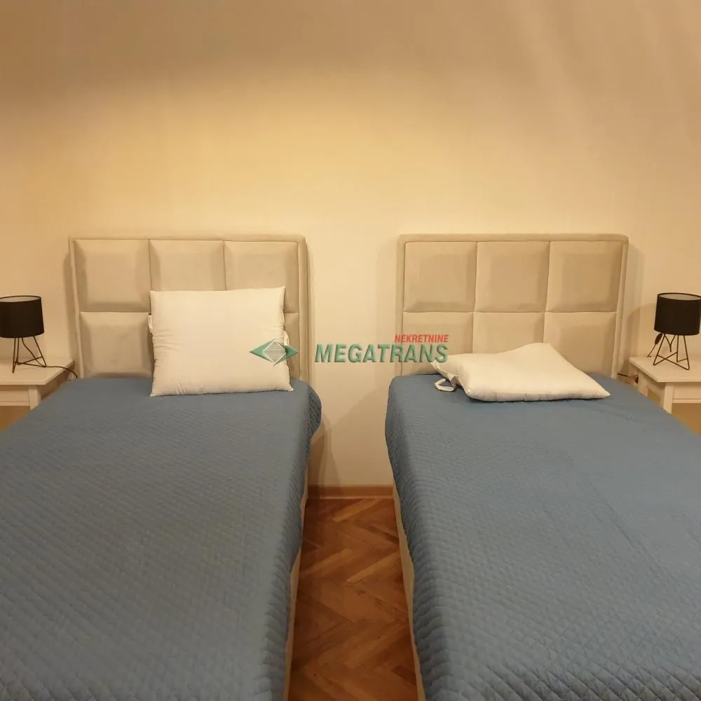 Izdavanje, trosoban stan, 70m², Novi Sad Sve Podlokacije, Novi Sad