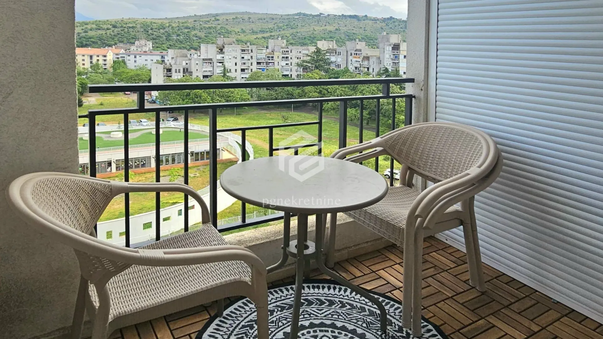 Prodaja, jednosoban stan, 52m², Blok 6, Podgorica