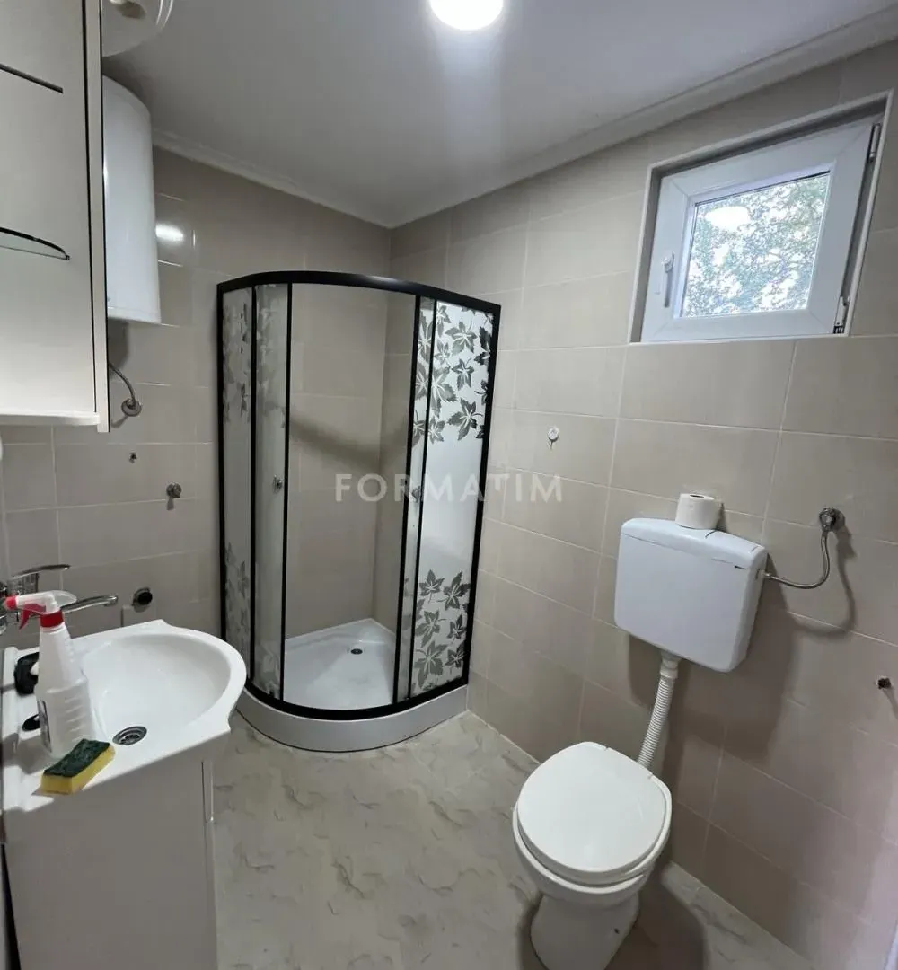 Rent, four bedroom apartment, 100m², Krnjaca, Palilula Sve Podlokacije