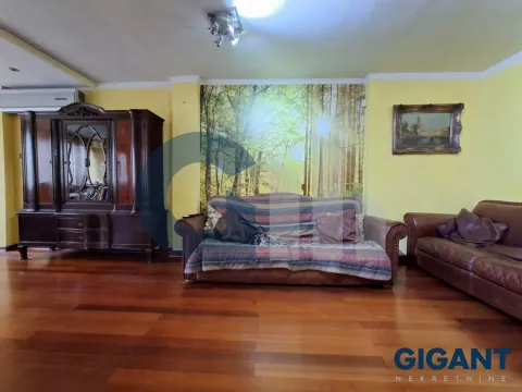 Prodaja, trosoban stan, 87m², Novi Beograd Blok 38, Novi Beograd Sve Podlokacije - image 2