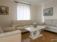 Sale, three bedroom apartment, 90m², Sveti Stefan, Budva - image 3