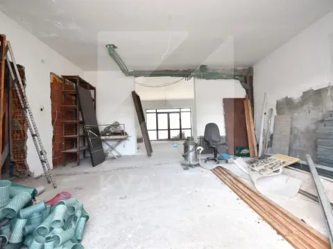 Izdavanje, poslovni prostor, 300m², Gornja Gorica, Podgorica - image 6