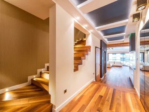 Prodaja, trosoban stan, 308m², Centar, Budva - image 12