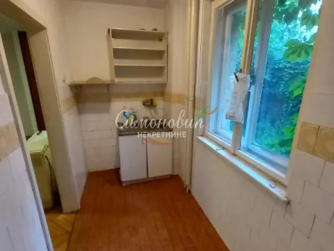 Izdavanje, poslovni prostor, 60m², Voždovac Sve Podlokacije, Beograd - image 6