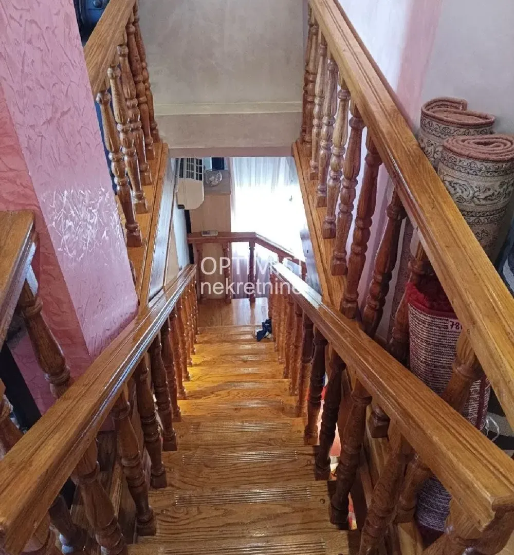 Sale, apartment, 103m², Banovo Brdo, Beograd