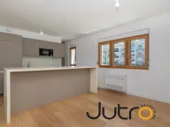 Prodaja, trosoban stan, 90m², Podgorica, Crna Gora - image 1