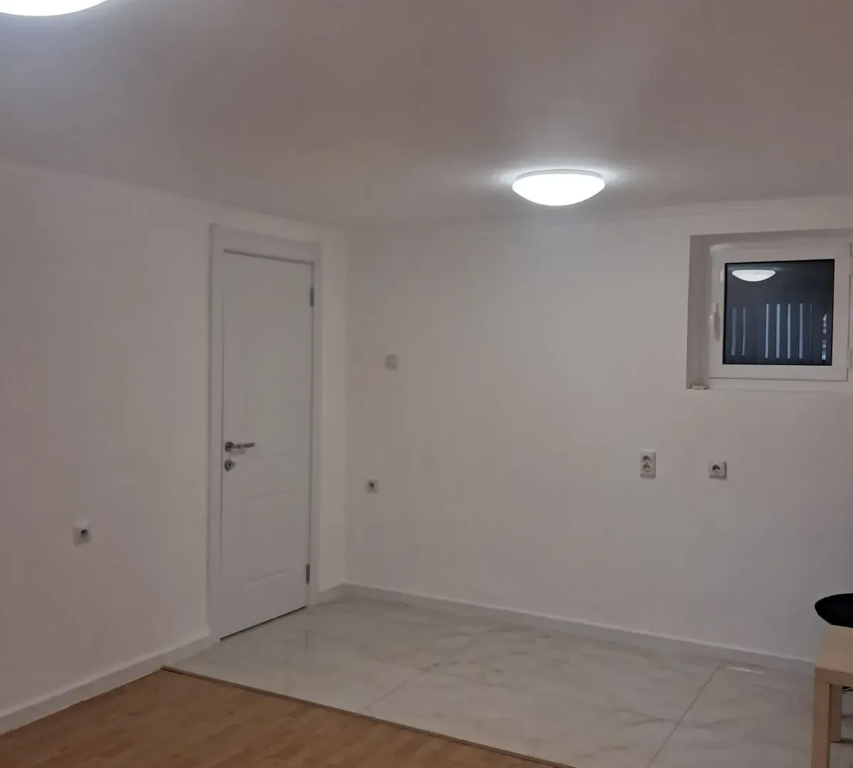 Izdavanje, poslovni prostor, 41m², Preko Morače, Podgorica