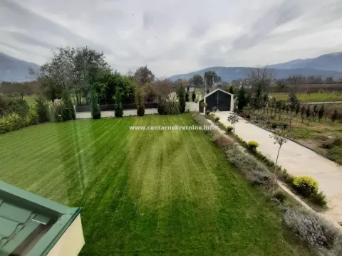 Sale, house, 420m², Grlić, Danilovgrad - image 8