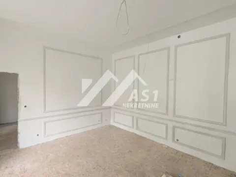 Izdavanje, poslovni prostor, 50m², Centar, Novi Sad