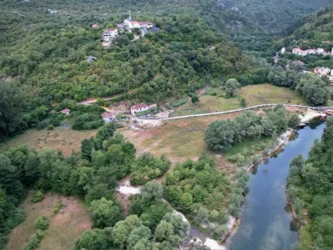 Sale, land lot, 1300m², Cetinje, Crna Gora - image 17